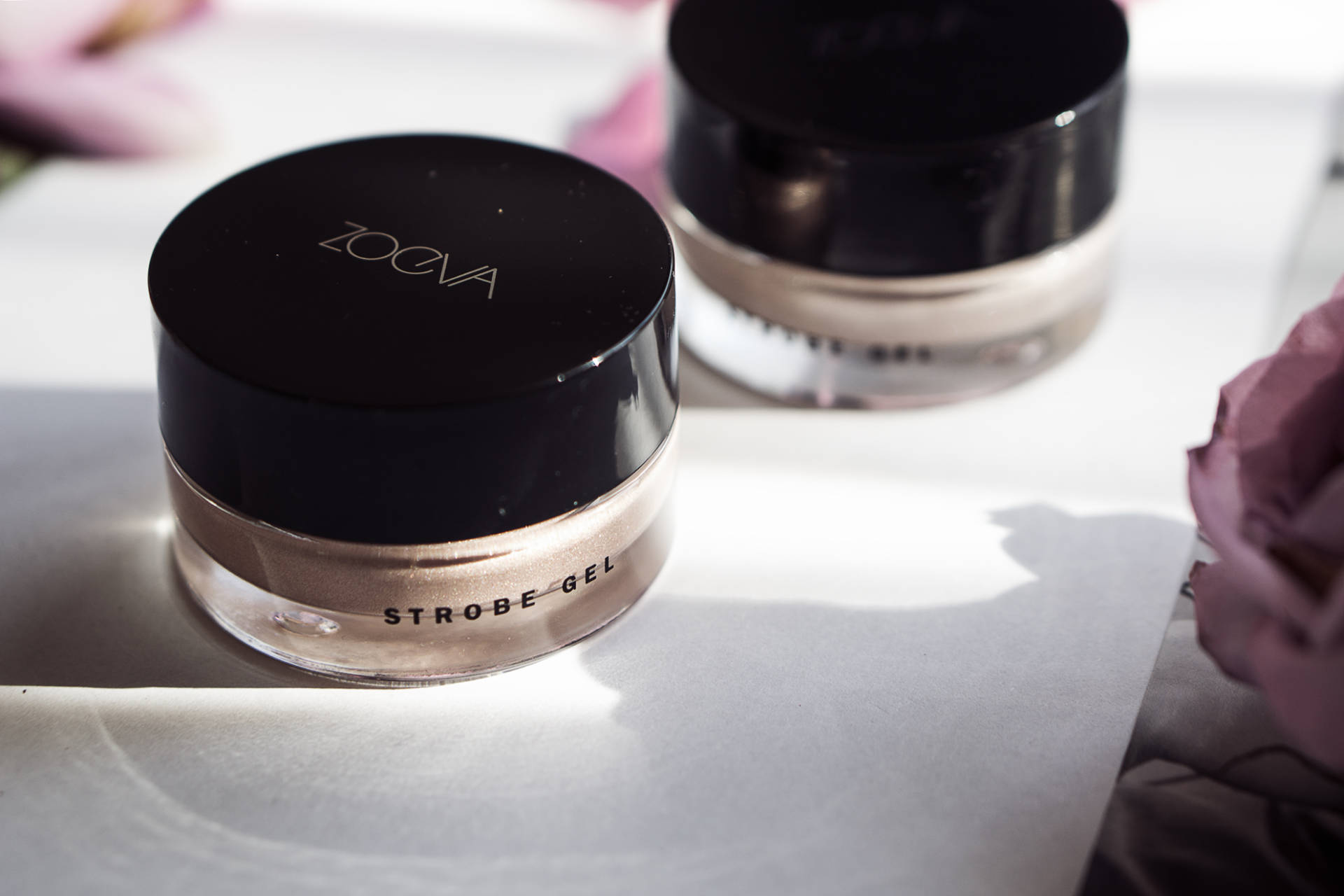 zoeva strobe gel highlighter