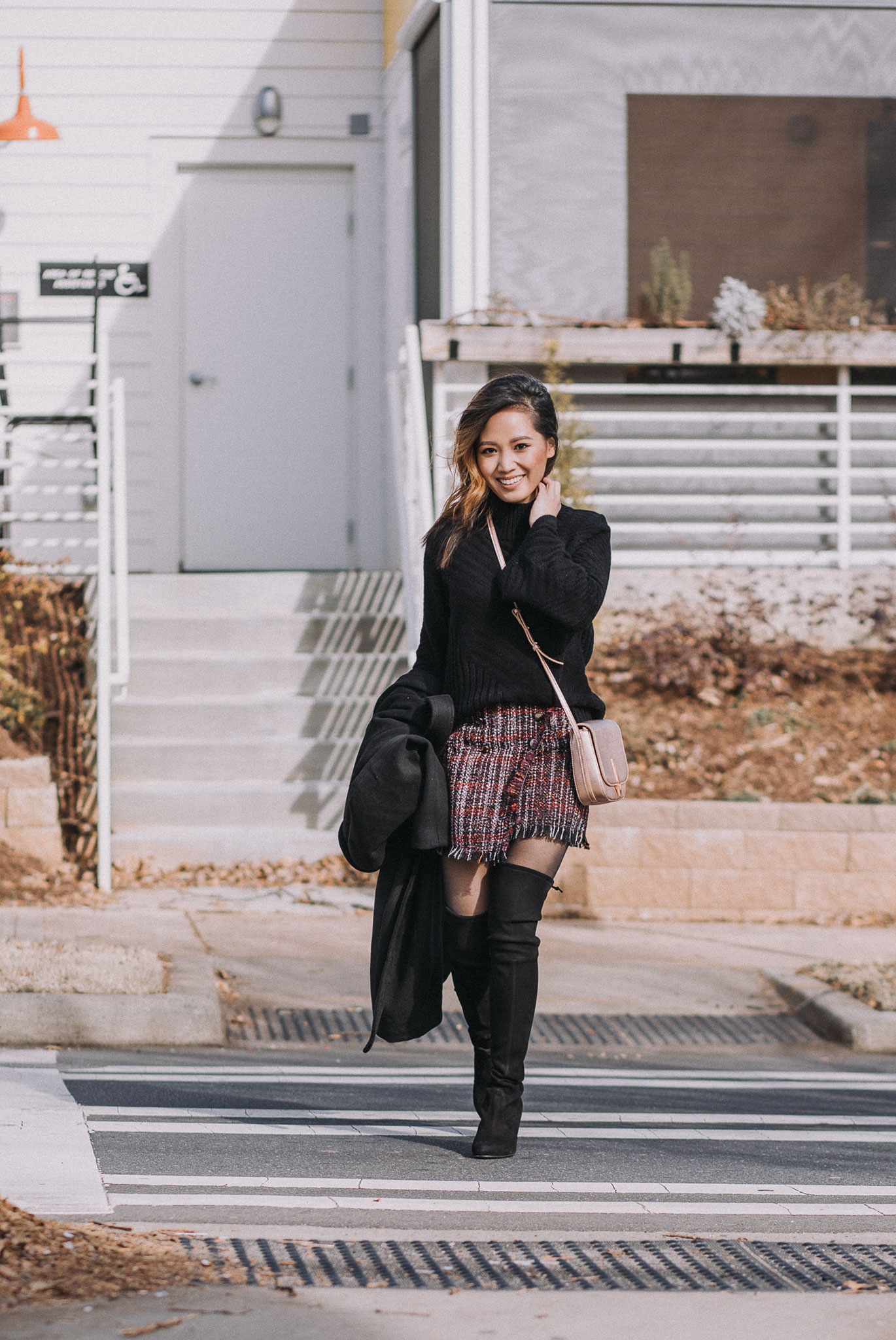 Your Ultimate Guide to Blogging 2018 Edition - Chic Winter Outfit in a turtleneck sweater, mini skirt, and stuart weitzman boots | le-jolie.com | Black top coat, feminine style, winter fashion, winter outfits, winter look, tweed skirt, tweed mini, bershka, karen walker, metallic trend, metallic handbag, over the knee boots, otk boots, minimal style, asian blogger, influencer style, turtleneck sweater outfit, black turtleneck